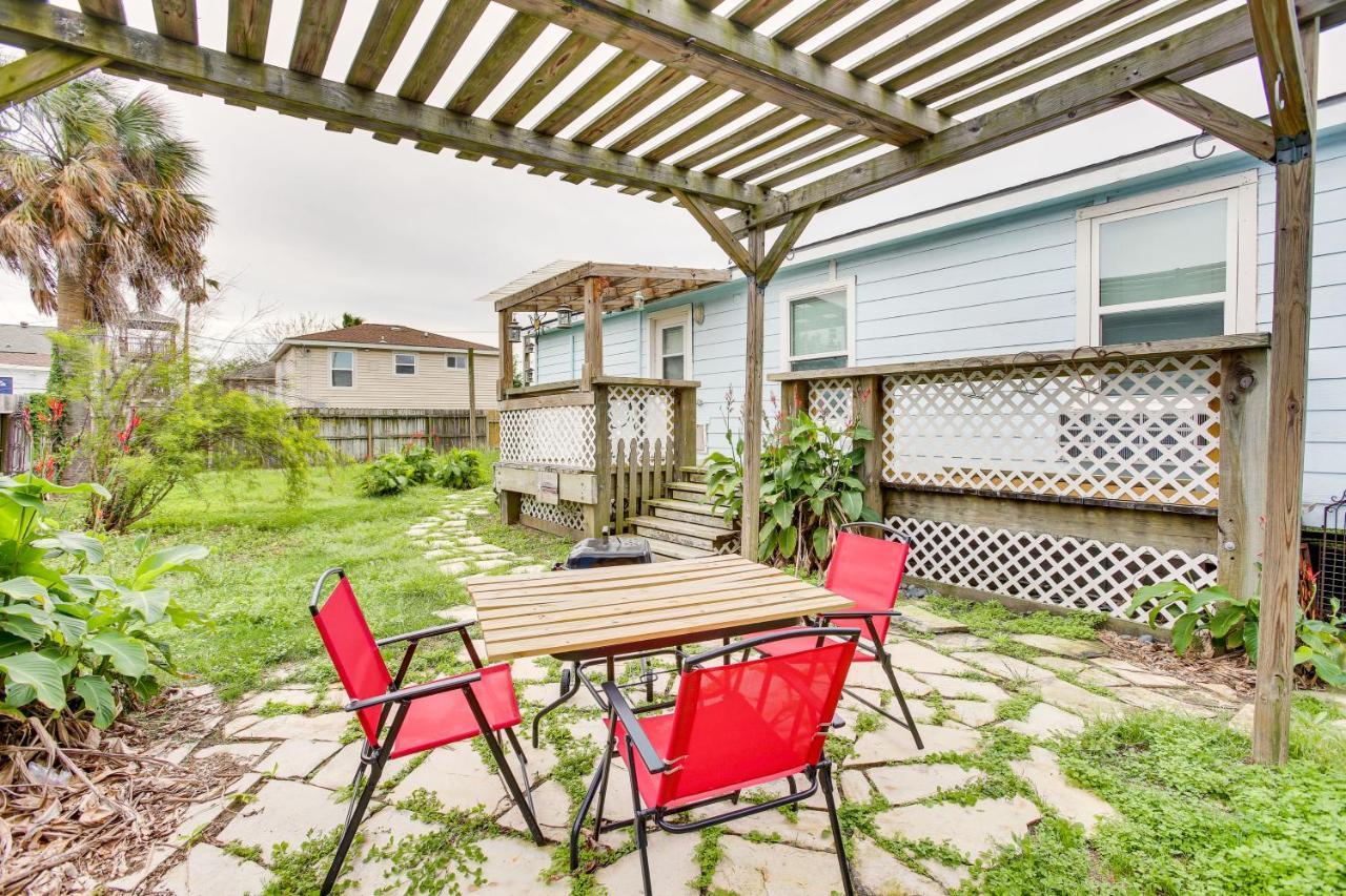 Galveston Cottage About 1 Mi To Beach Pet Friendly! Exteriér fotografie